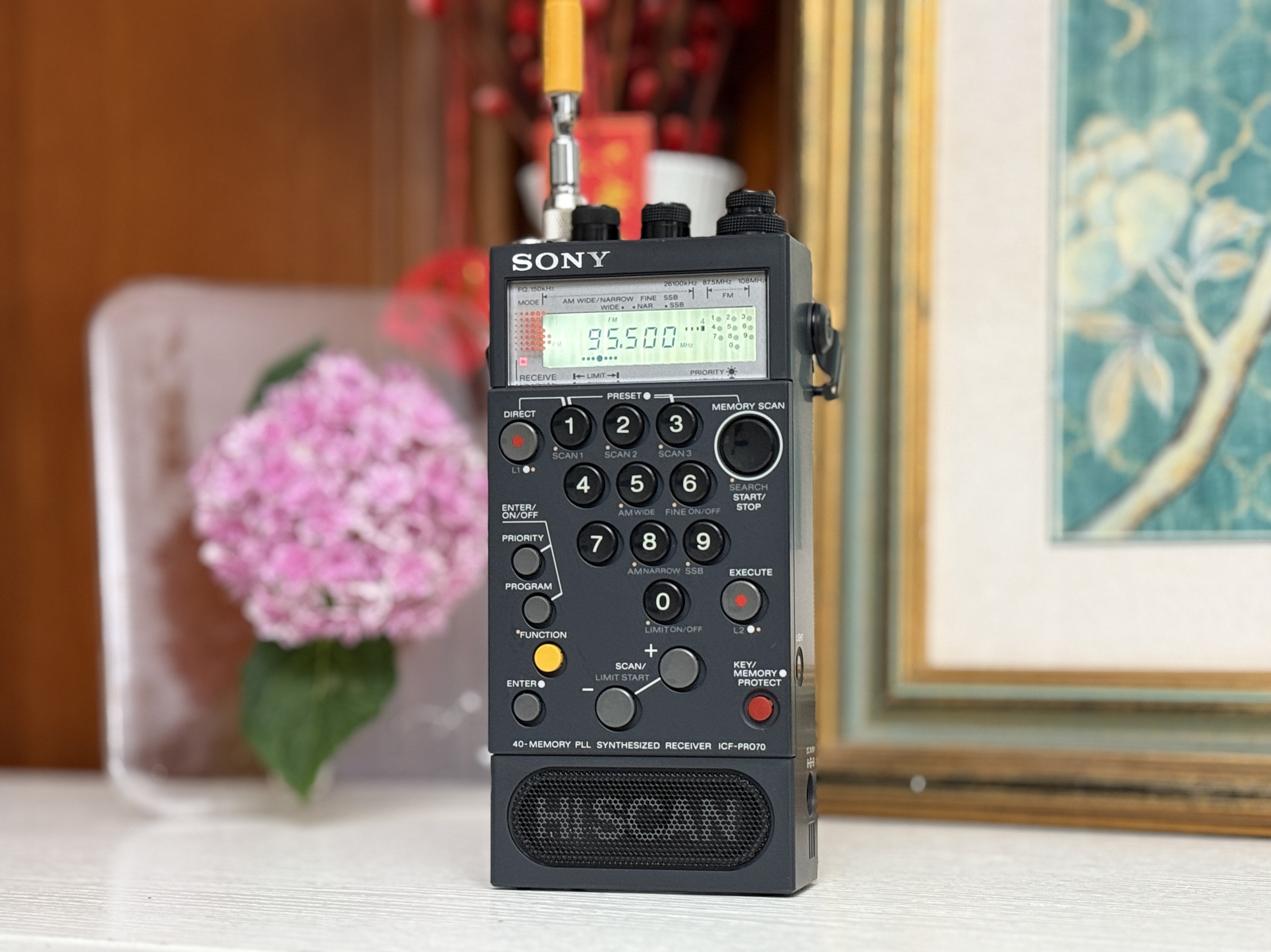 راديو Sony عالمي بـ 9 نطاقات – جهاز استقبال لـ FM وMW وSW (الموجات القصيرة)